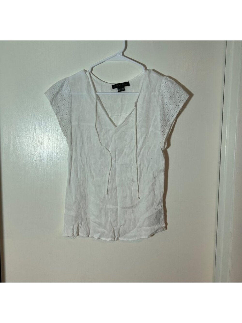 Sanctuary White Eyelet Sleeve‎ Gauze Blouse V-Neck Tie Top Small